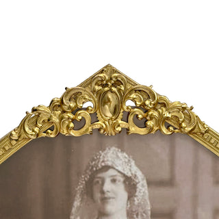 Antique Gilt Brass Cathedral-Arch Photo Frame with Velvet Backing – c.1910