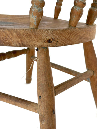 Antique 19th-Century Child’s Windsor-Style Captain’s Chair – Primitive Spindle Back