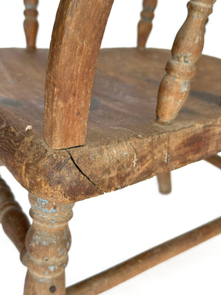 Antique 19th-Century Child’s Windsor-Style Captain’s Chair – Primitive Spindle Back