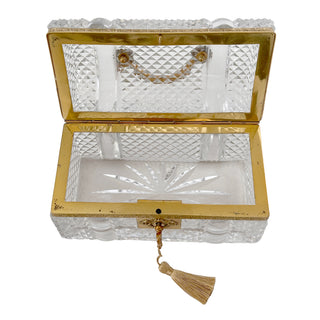 Large French Diamond Cut Crystal Perfume Casket with Six Bottles, Attributed to Baccarat Belle Époque, Circa 1885 to 1900