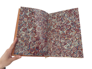 La Femme à Paris: Nos Contemporaines By Octave Uzanne Illustrated by Pierre Vidal Paris, 1894